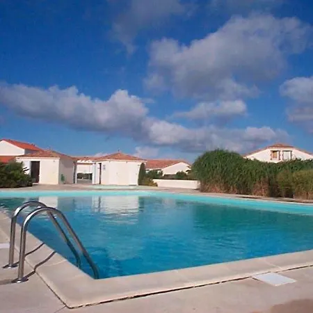 Charmante Maisonnette Avec Piscine Commune Proche - Fr-1-194-84 Casa de Férias La Faute-sur-Mer